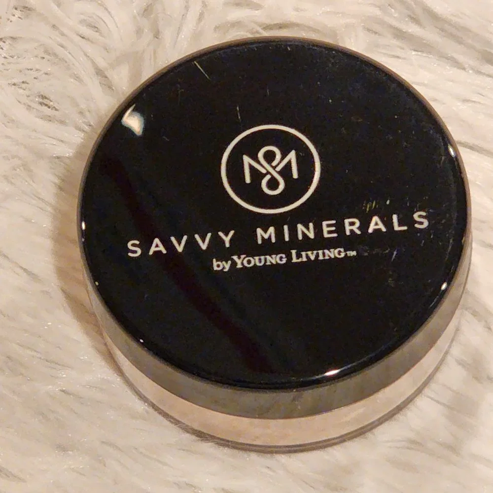 2 pcs Young Living Savvy Minerals - Veil Setting Powder